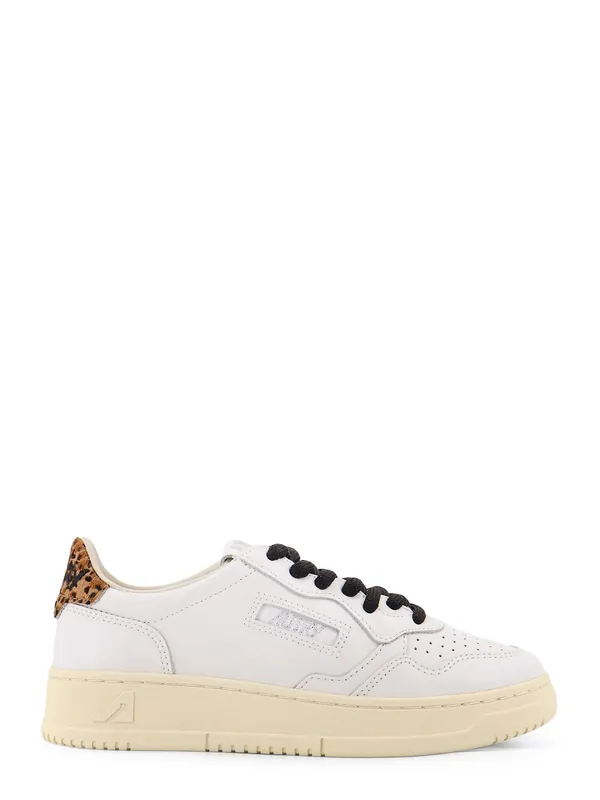 Medalist Leather Sneakers - Autry