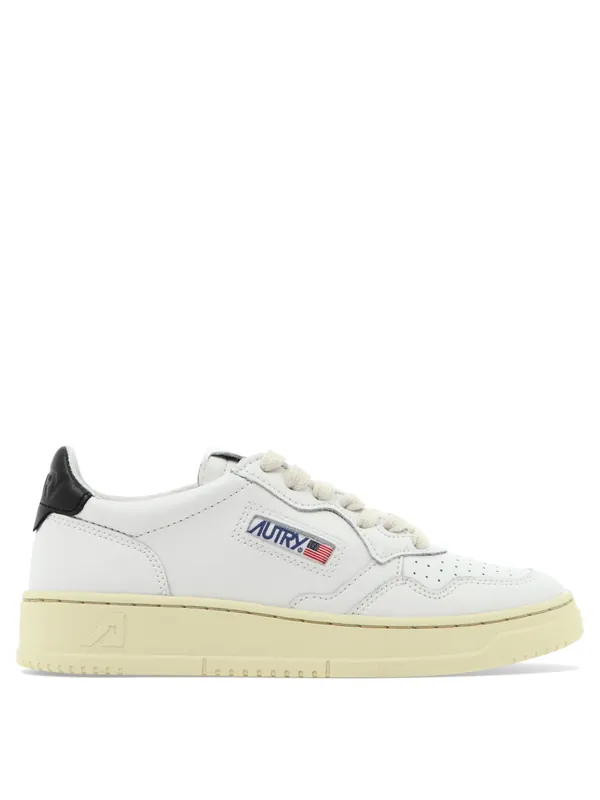 Medalist Low Sneakers & Slip-On White
