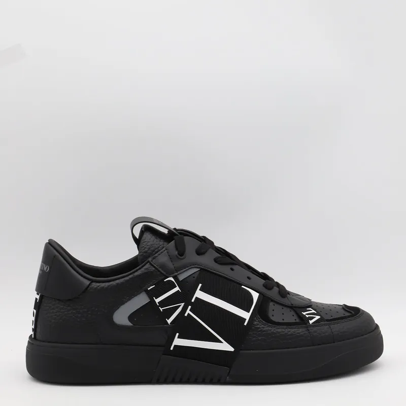 Sneakers Black-Black