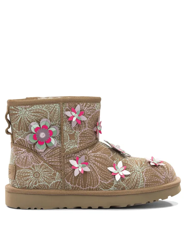 Classic Mini Meadow Boots And Ankle Boots Beige - UGG