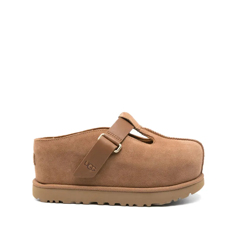 Shoes Brown - UGG
