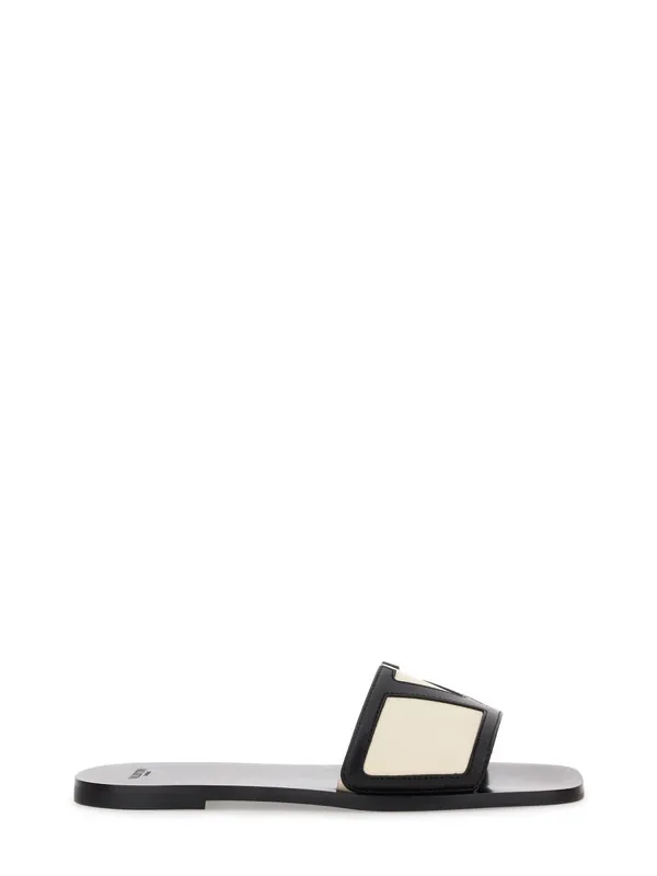 Viva Superstar Slide Sandal In Nappa Leather - Valentino Garavani