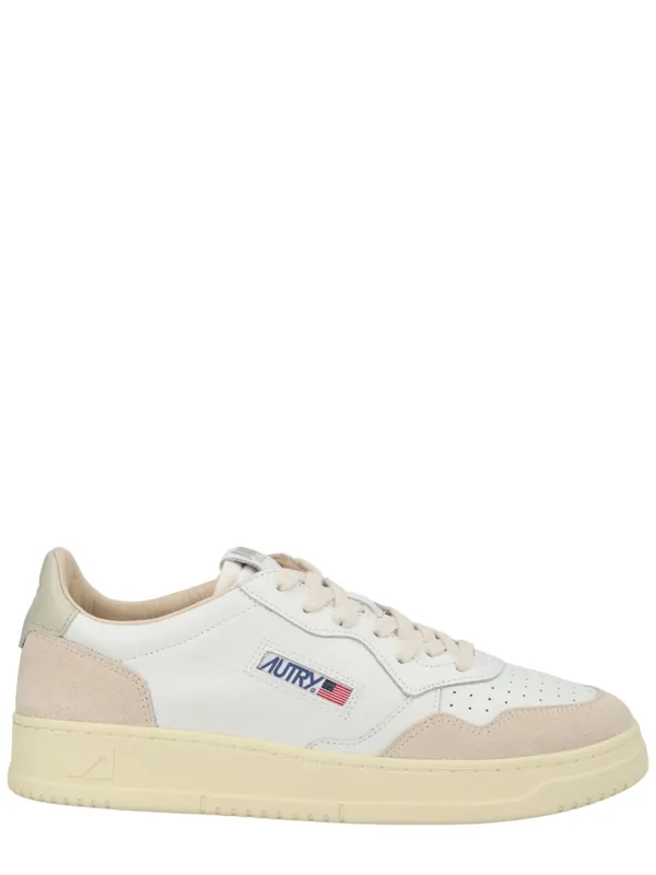 "Medalist Low" Sneaker - Autry