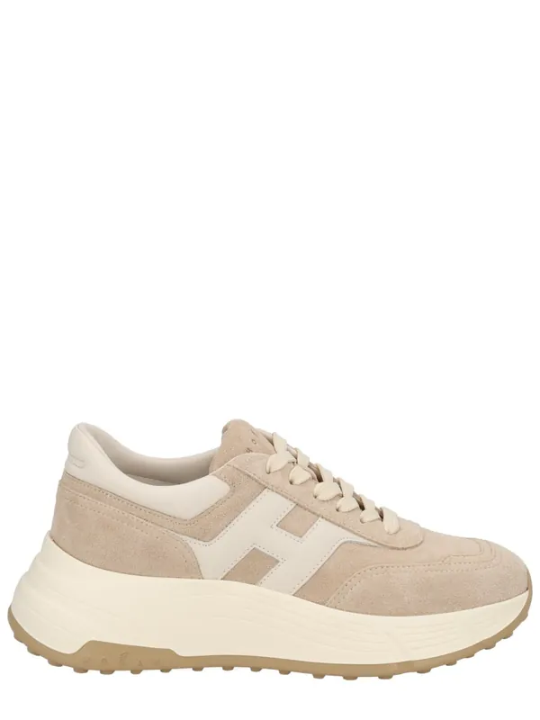 "Hi-Fi" Sneaker