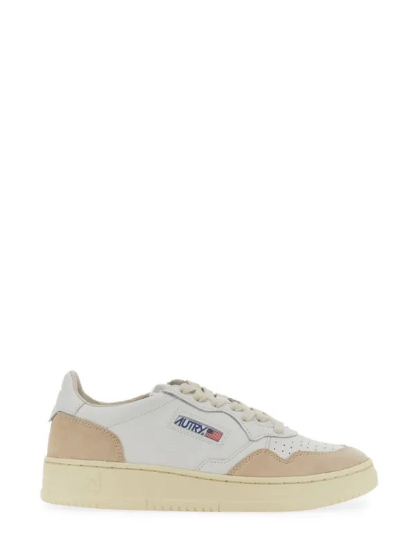 "Medalist Low" Sneaker - Autry