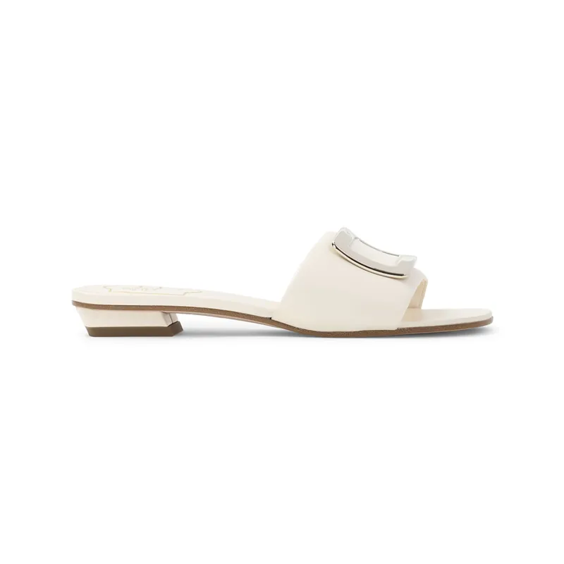 Sandals Nude & Neutrals - Roger Vivier