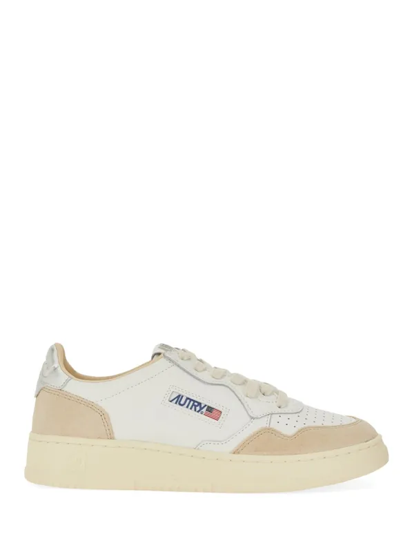 "Medalist Low" Sneaker - Autry
