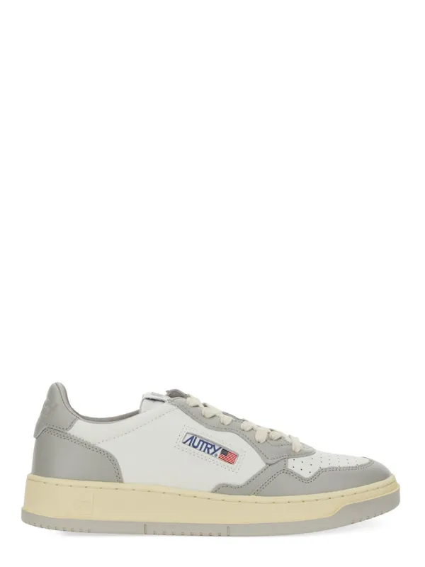 "Medalist Low" Sneaker - Autry