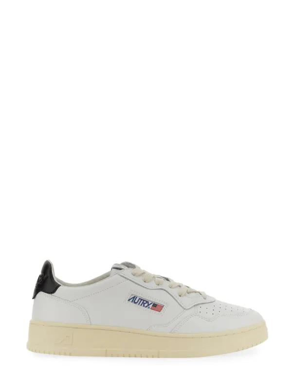"Medalist Low" Sneaker - Autry