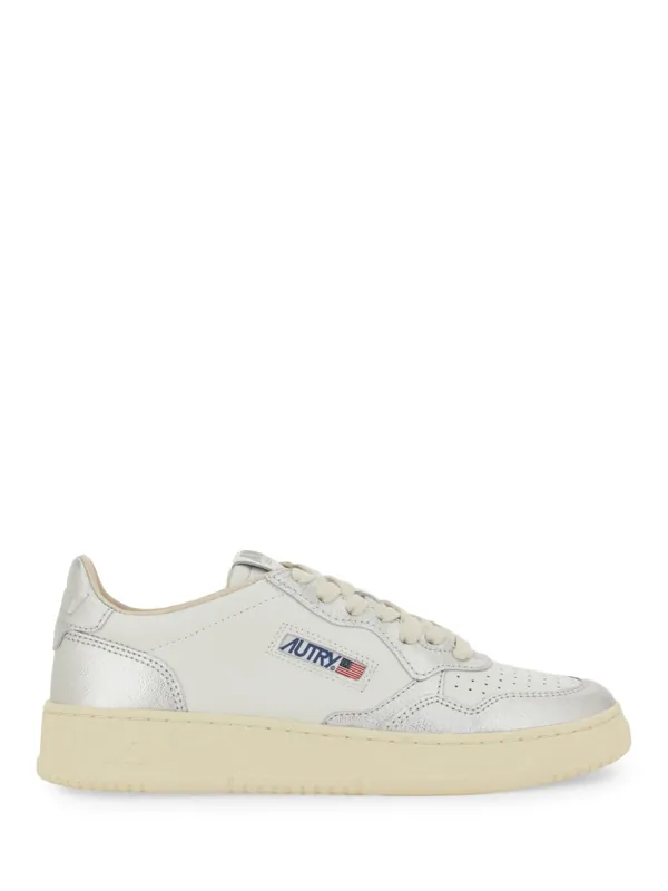 Medalist Low Sneaker - Autry